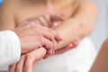 Bioderma Photoderm Autobronzant Hydrating Self-Tanning Mist 150ml self-tanning mist in use